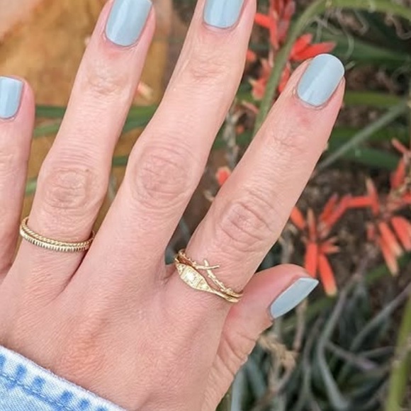 Catbird Jewelry Petite Gold Fountain Ring - Picture 9 of 16